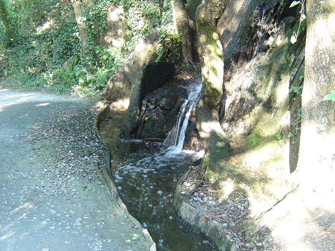 La garenne: Un chemin d'eau